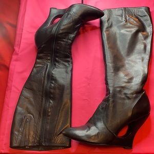 100% Leather Boots - ‘Steven By Steve Madden’ - Size 9